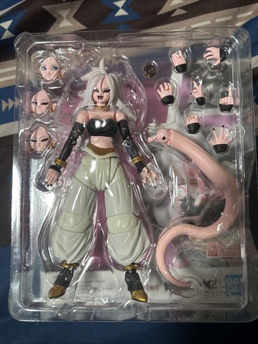 Figuarts android 21 - s.h.figuarts,